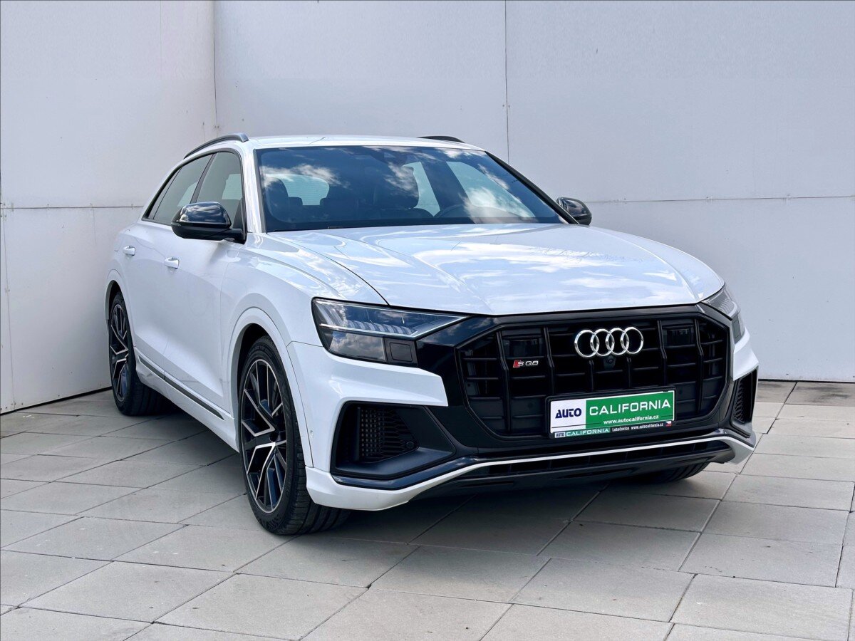 Audi SQ8 SUV / Terénní 4,0 l 320 kw