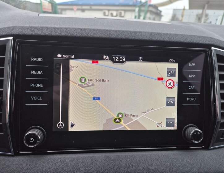 Škoda Karoq SUV 1,5 l 110 kw