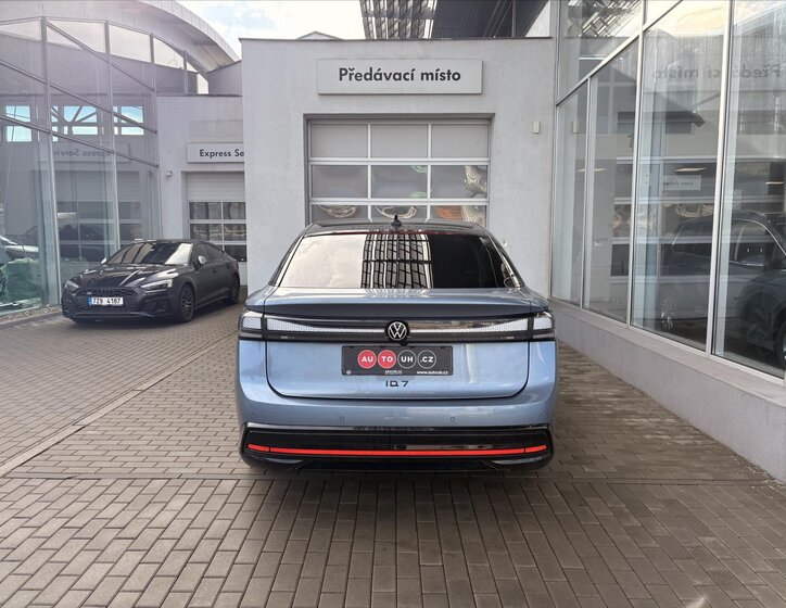 Volkswagen ID.7 Ostatní 0,0 210 kw