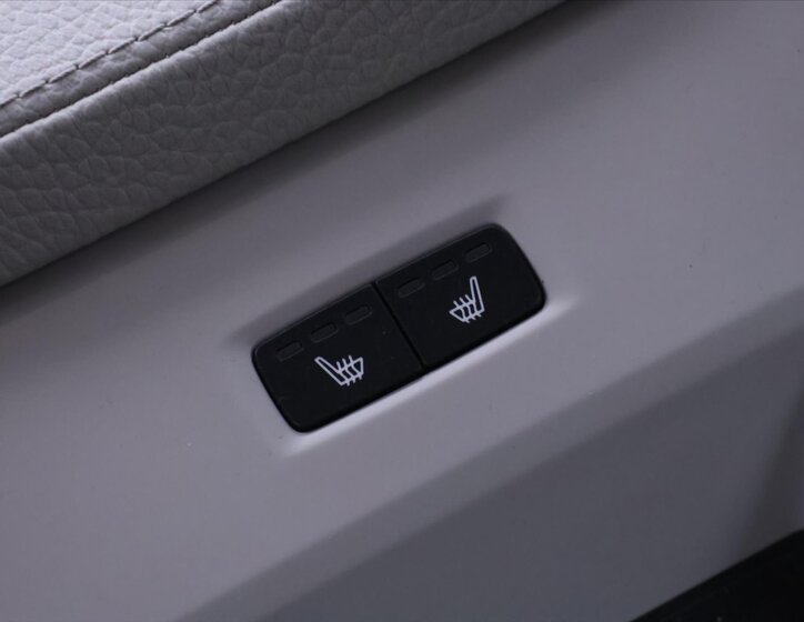 Volvo V90 Kombi 2,0 l 187 kw