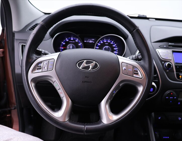 Hyundai ix35 SUV / Terénní 1,6 l 99 kw