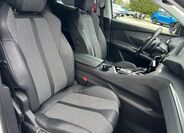 Peugeot 3008 8