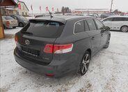 Toyota Avensis Kombi 1,8 l 108 kw