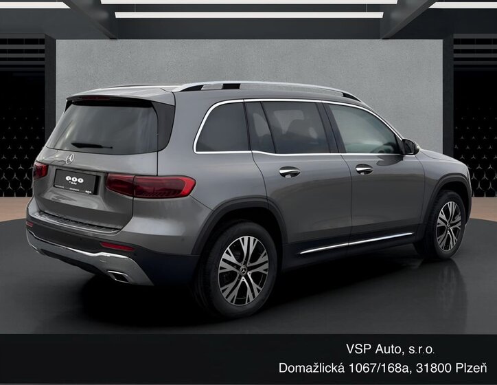 Mercedes-Benz GLB SUV / Terénní 1,3 l 120 kw
