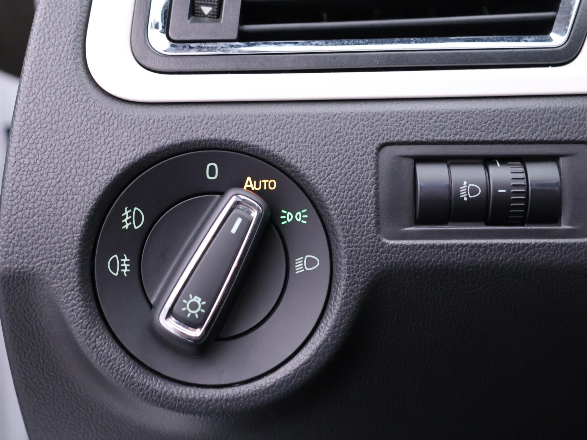 Škoda Rapid Hatchback 1,2 l 66 kw