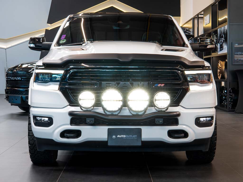 Dodge RAM Pick-up 5,7 l 295 kw