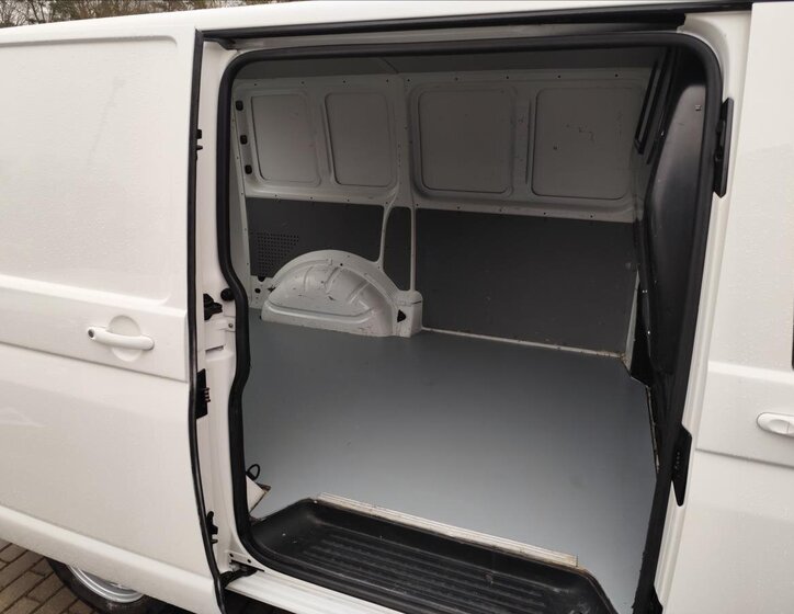 Volkswagen Transporter VAN-Minibus 2,0 l 75 kw