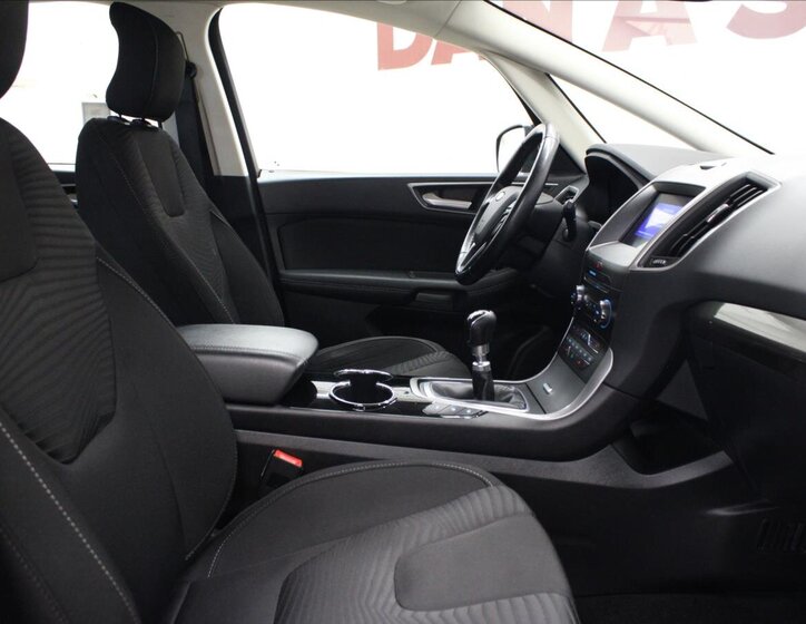 Ford S-MAX MPV 2,0 l 110 kw