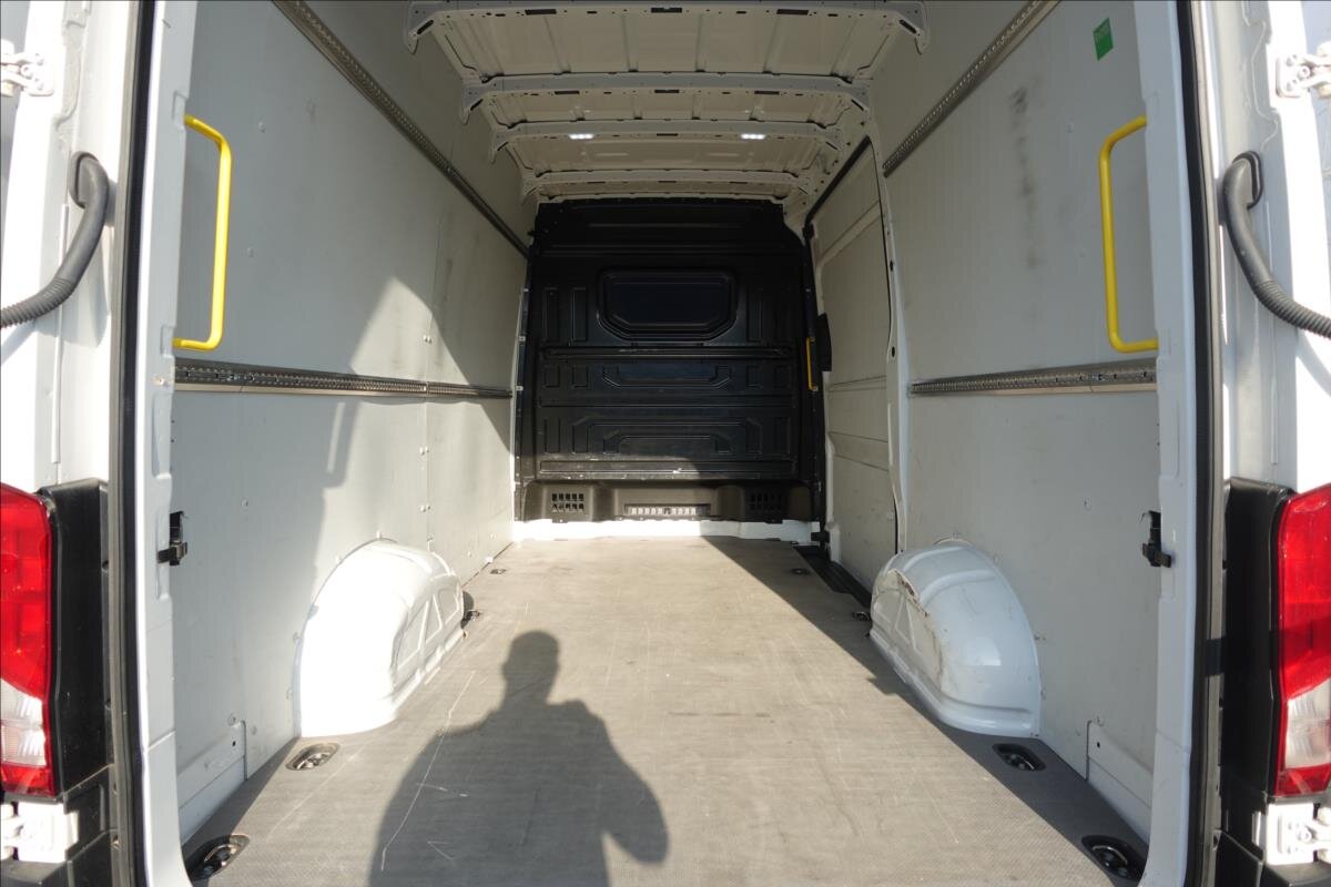 Volkswagen Crafter Ostatní 2,0 l 103 kw