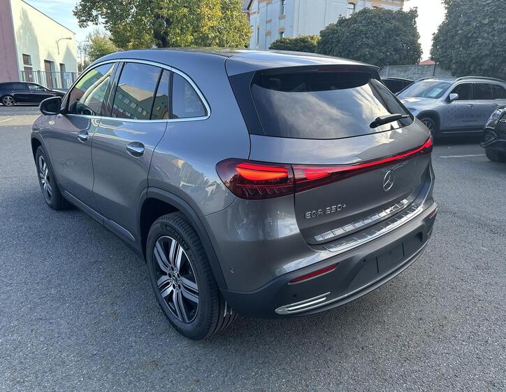 Mercedes-Benz EQA 4