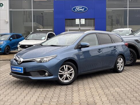 Toyota Auris Kombi 1,6 l 97 kw