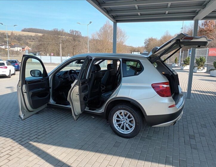 BMW X3 SUV / Terénní 2,0 l 135 kw