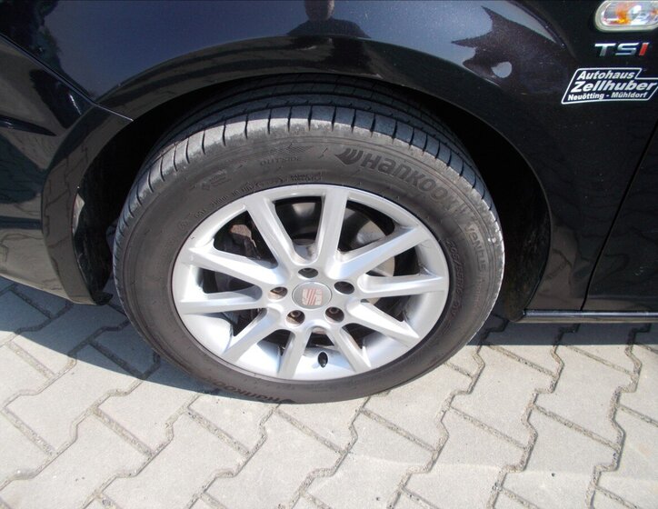 Seat Leon Hatchback 1,4 l 92 kw