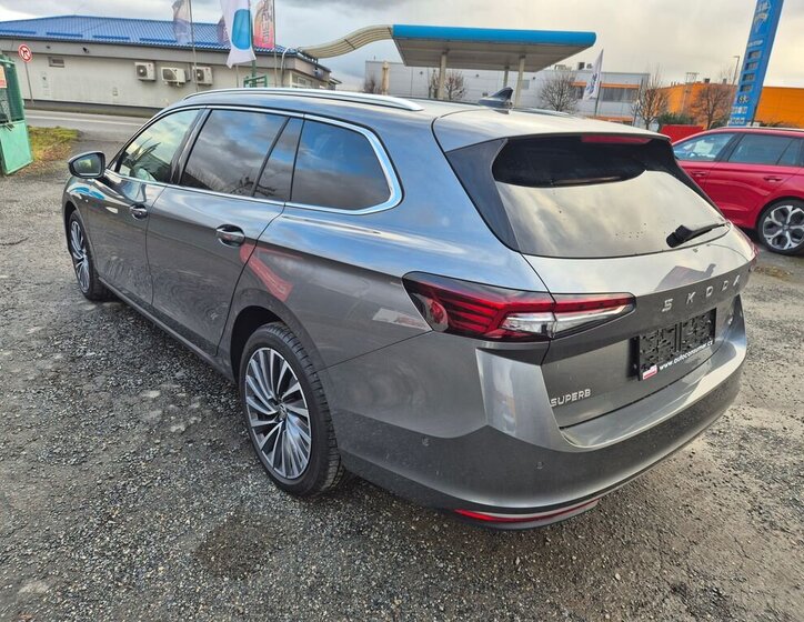 Škoda Superb Kombi 2,0 l 142 kw