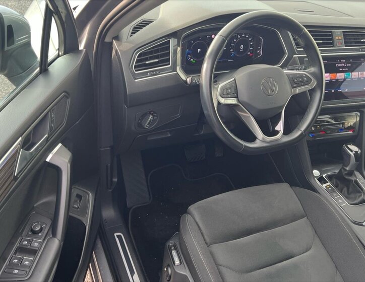 Volkswagen Tiguan Allspace SUV / Terénní 2,0 l 110 kw