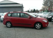 Hyundai i30 Kombi 1,6 l 92 kw