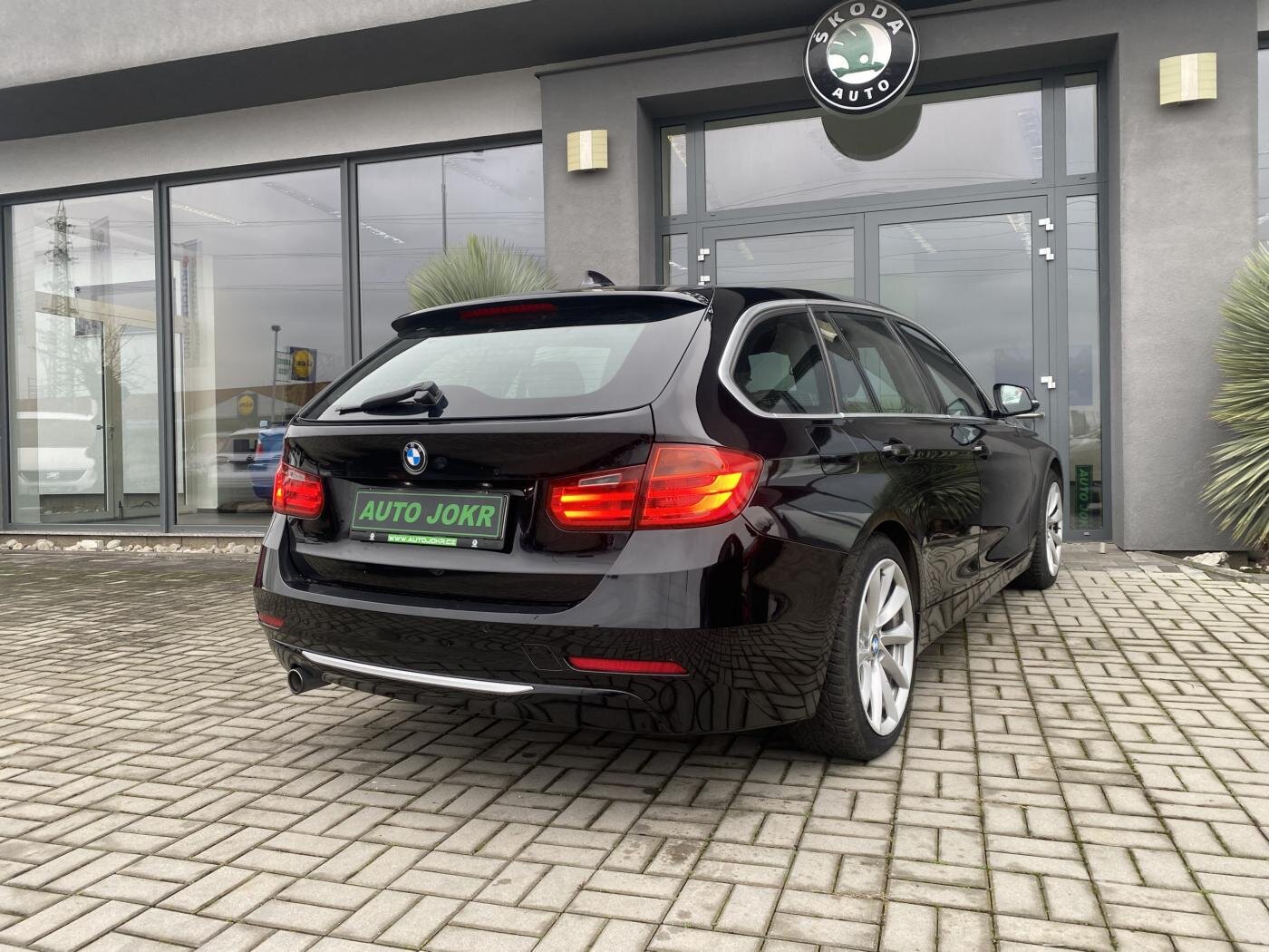 BMW Řada 3 Kombi 2,0 l 135 kw