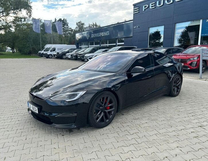 Tesla Model S Sedan / Limuzína 0,0 760 kw