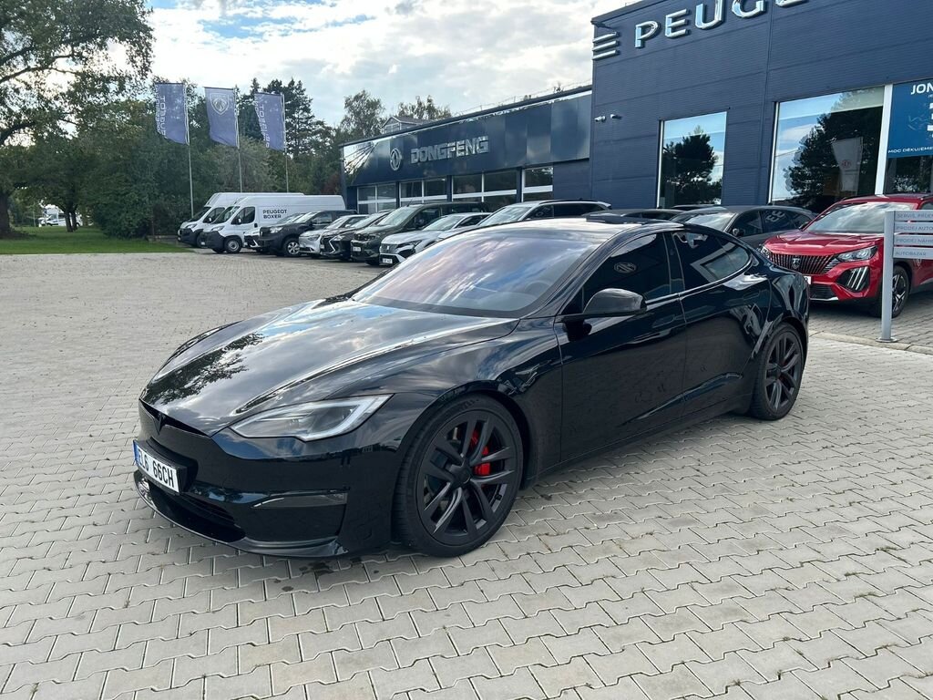 Tesla Model S Sedan / Limuzína 0,0 760 kw
