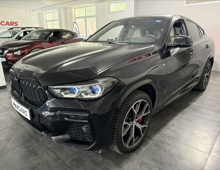 BMW X6 Sedan / Limuzína 3,0 l 250 kw