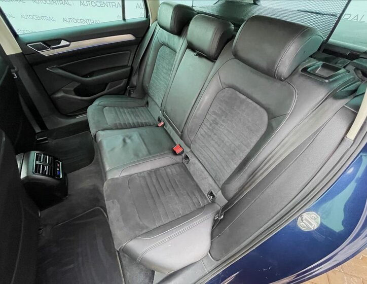 Volkswagen Passat Kombi 2,0 l 176 kw