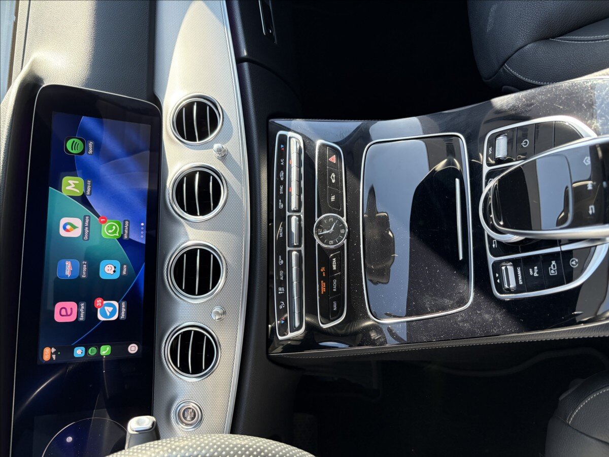 Mercedes-Benz Třídy E Sedan / Limuzína 3,0 l 190 kw