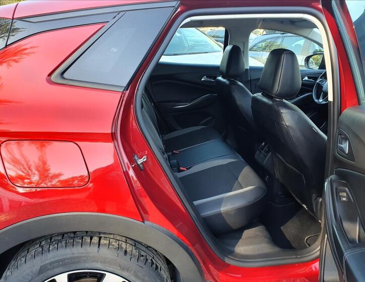 Opel Grandland X 16