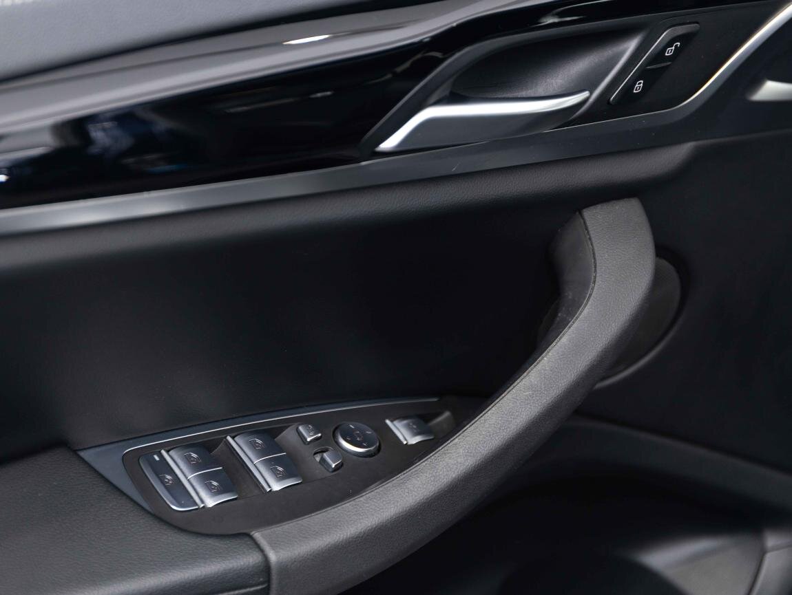 BMW X3 SUV 2,0 l 135 kw