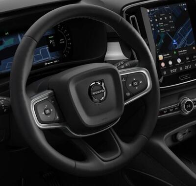 Volvo XC40 13
