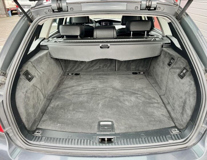 BMW Řada 5 Kombi 2,0 l 120 kw