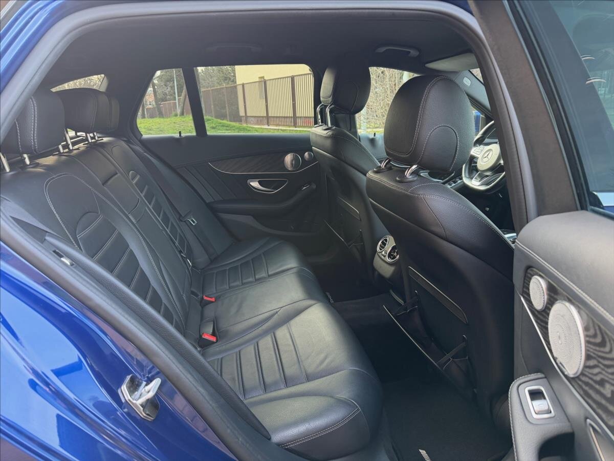 Mercedes-Benz Třídy C Kombi 2,1 l 150 kw