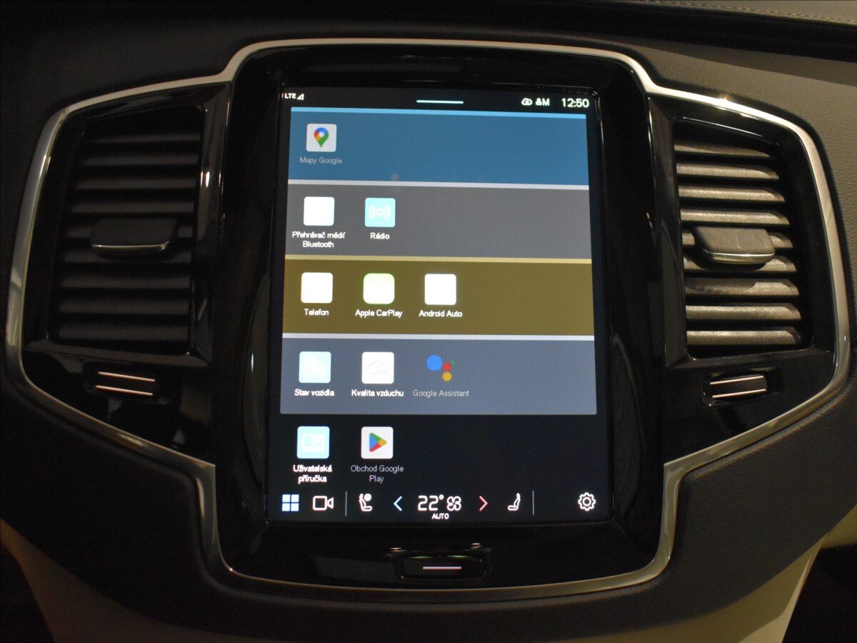 Volvo XC90 SUV / Terénní 2,0 l 184 kw