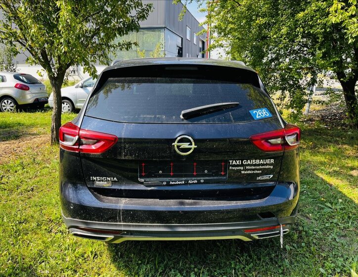 Opel Insignia 5