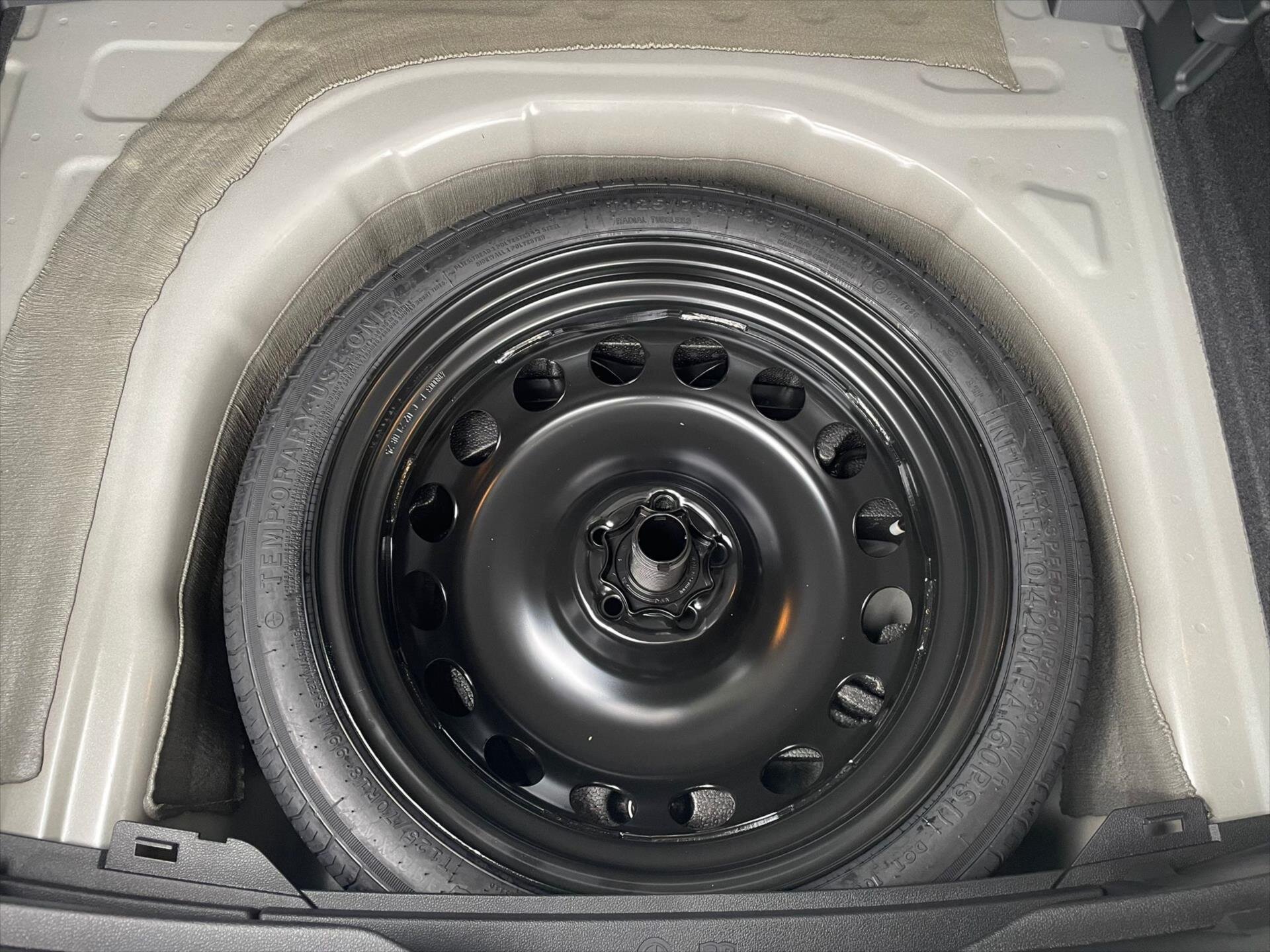 Volkswagen Taigo SUV 1,5 l 110 kw