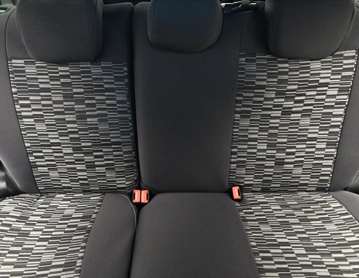 Ford Kuga SUV / Terénní 2,0 l 103 kw