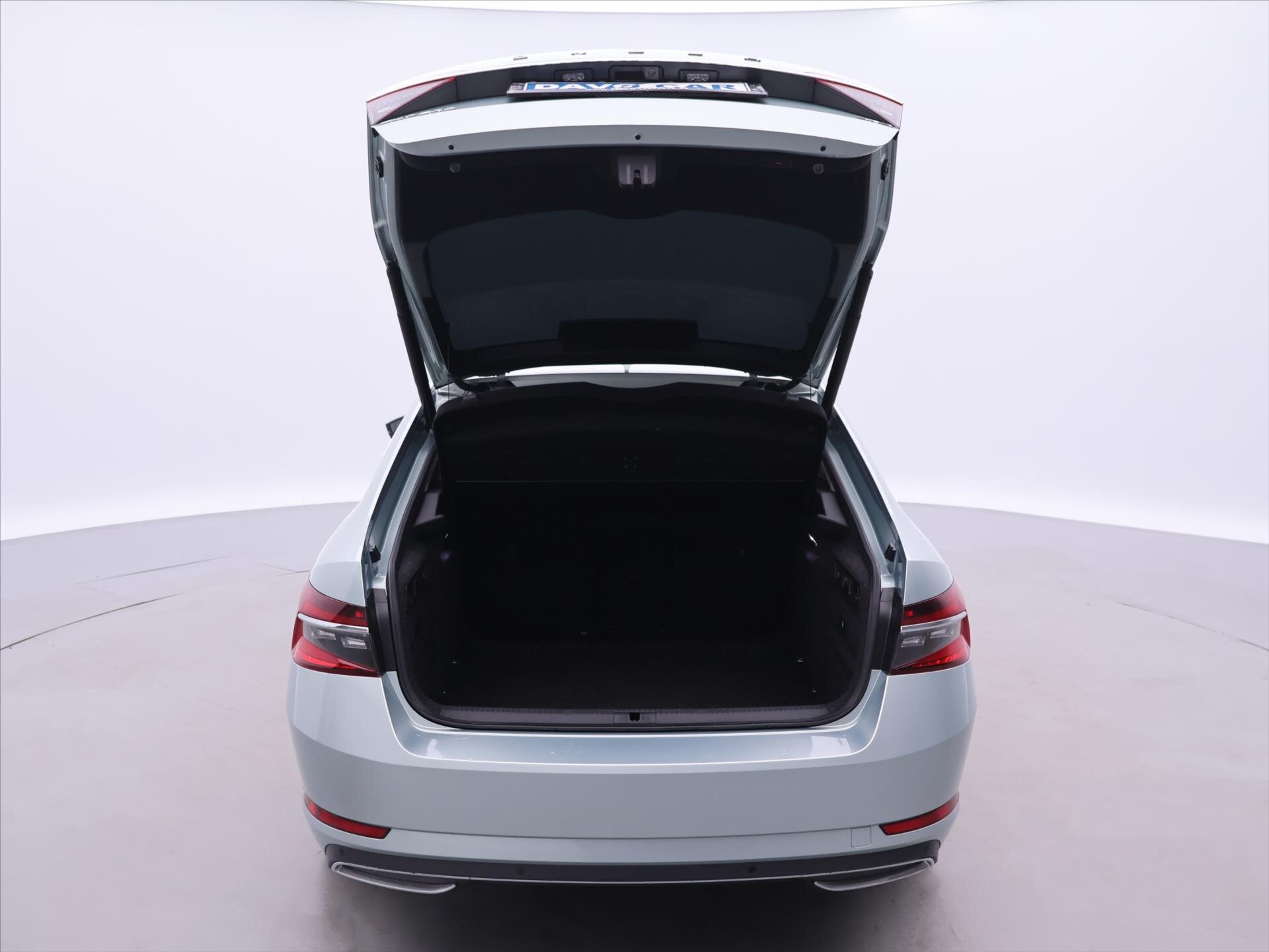 Škoda Superb Liftback 2,0 l 147 kw