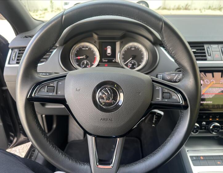 Škoda Octavia 8