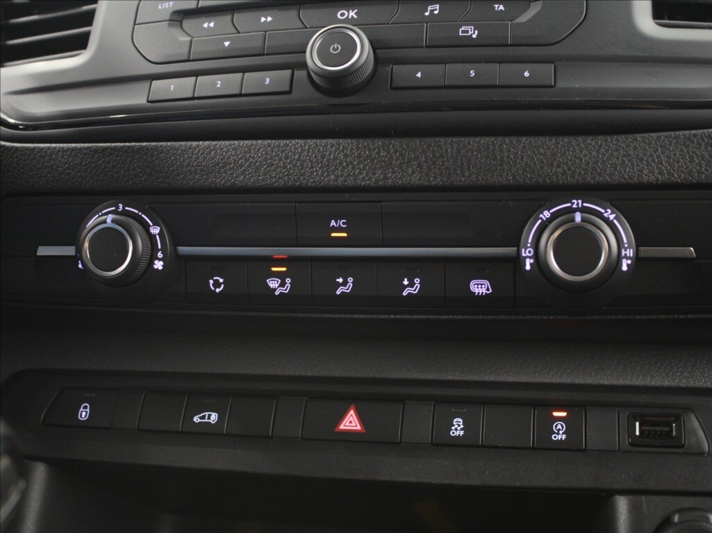 Peugeot Expert Skříň 2,0 l 106 kw