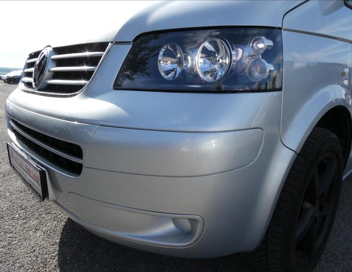 Volkswagen Caravelle 4