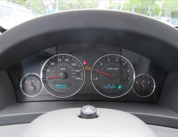 Jeep Grand Cherokee SUV / Terénní 3,7 l 148 kw