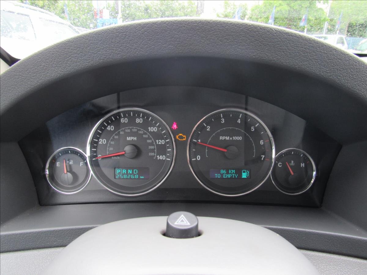 Jeep Grand Cherokee SUV / Terénní 3,7 l 148 kw