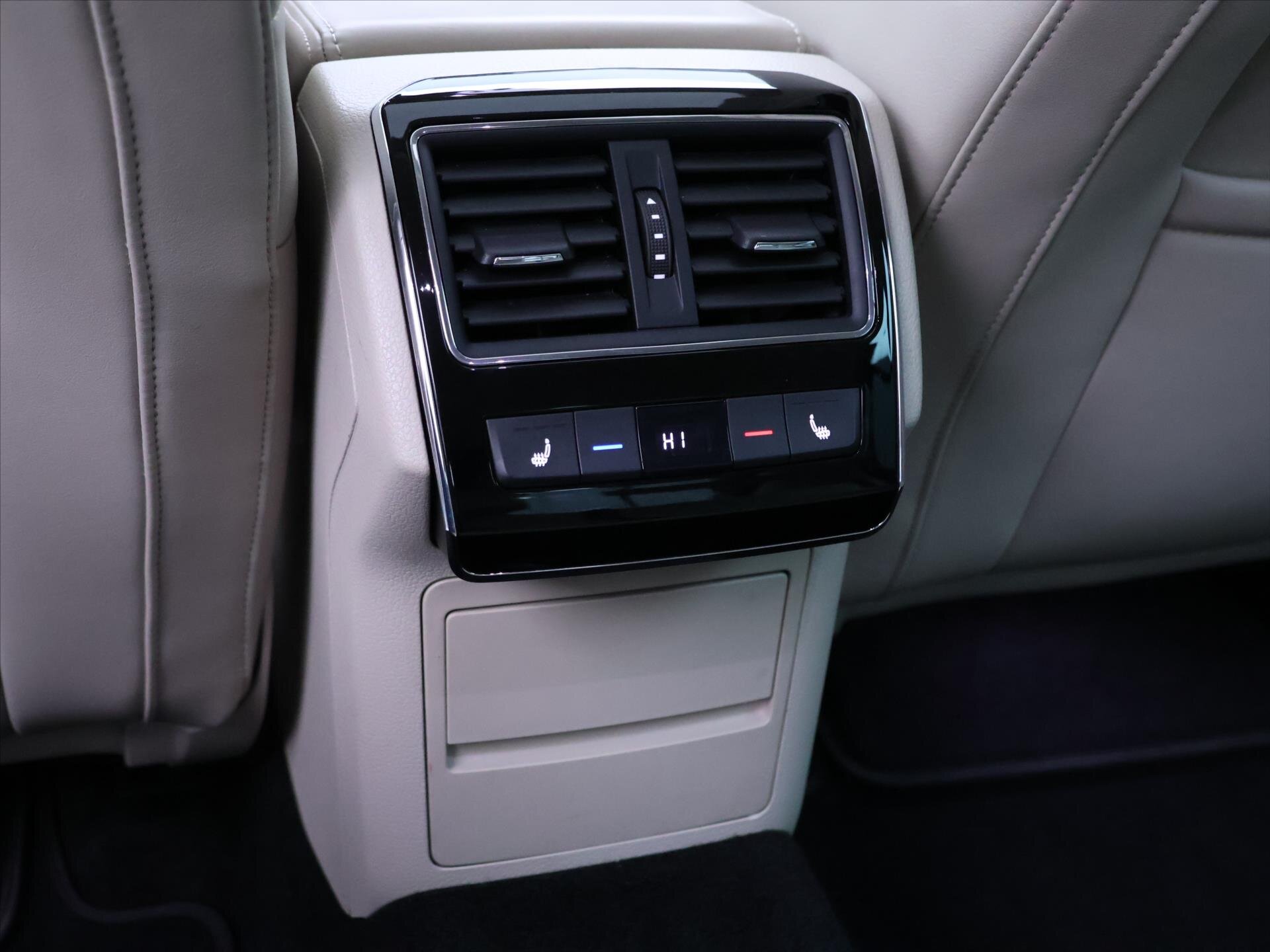 Škoda Superb Liftback 2,0 l 200 kw