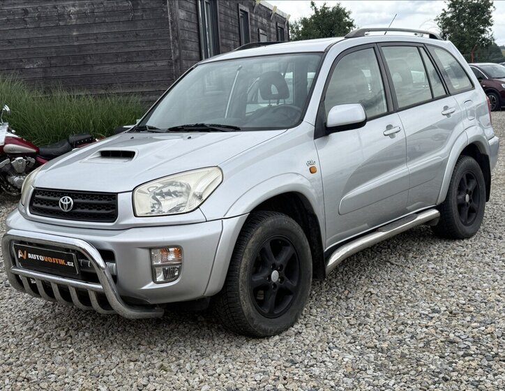 Toyota RAV4 Ostatní 2,0 l 85 kw