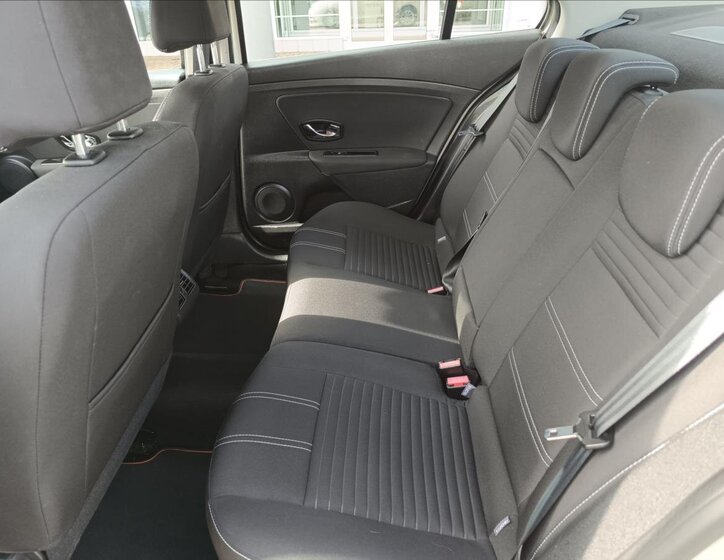 Renault Fluence Sedan 1,6 l 82 kw