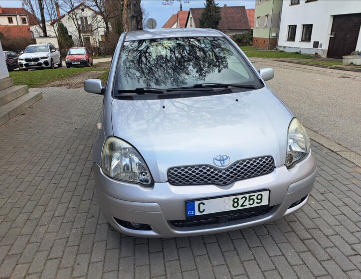 Toyota Yaris Hatchback 1,4 l 55 kw