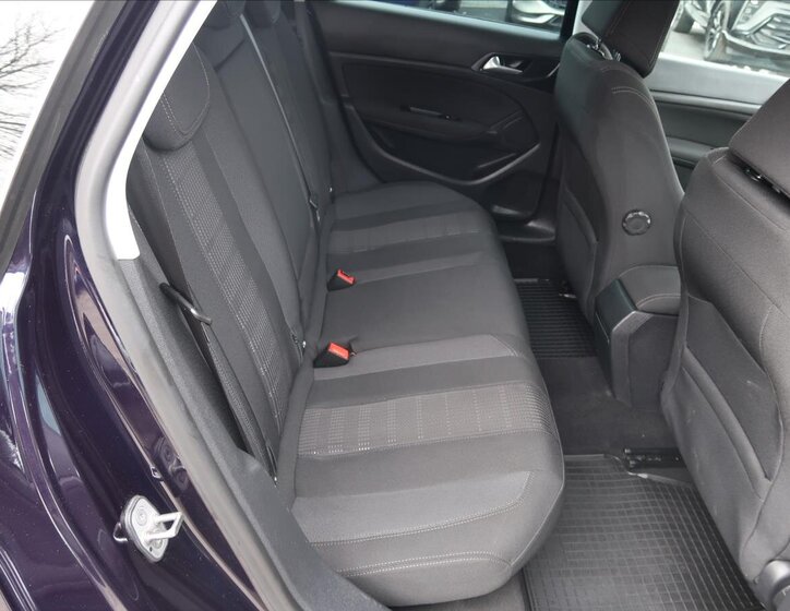 Peugeot 308 Kombi 2,0 l 110 kw