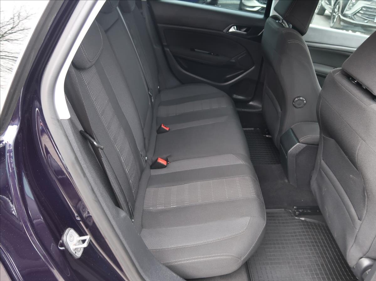 Peugeot 308 Kombi 2,0 l 110 kw