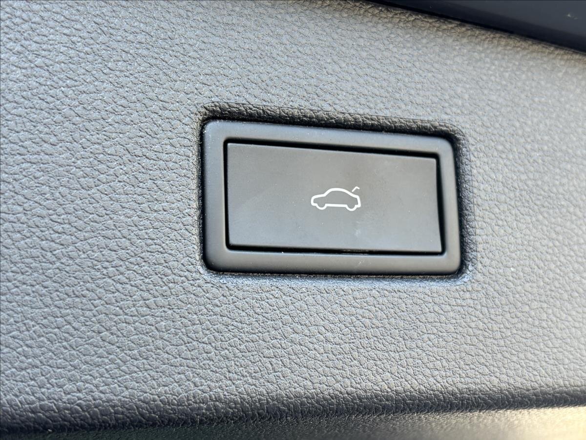 Volkswagen Tiguan SUV / Terénní 2,0 l 110 kw