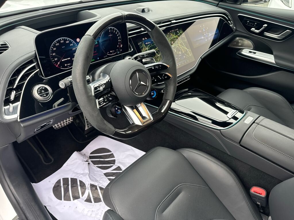 Mercedes-Benz Třídy E Sedan / Limuzína 3,0 l 330 kw