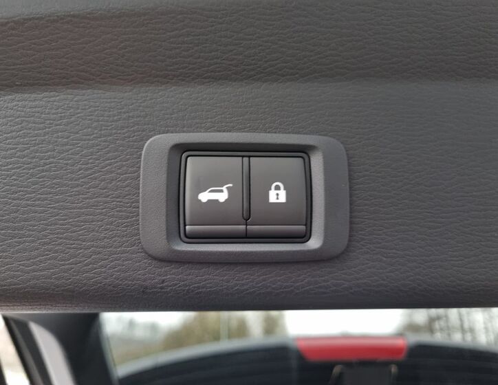 Mitsubishi Outlander 32